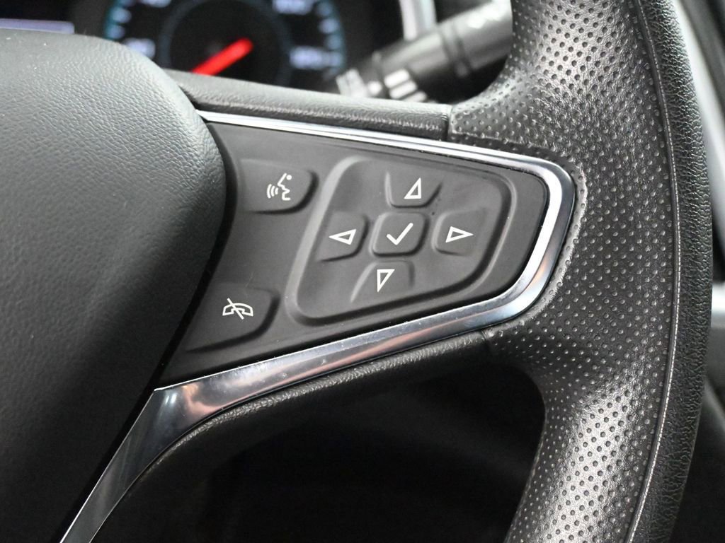 Used 2023 Chevrolet Malibu LT image 32