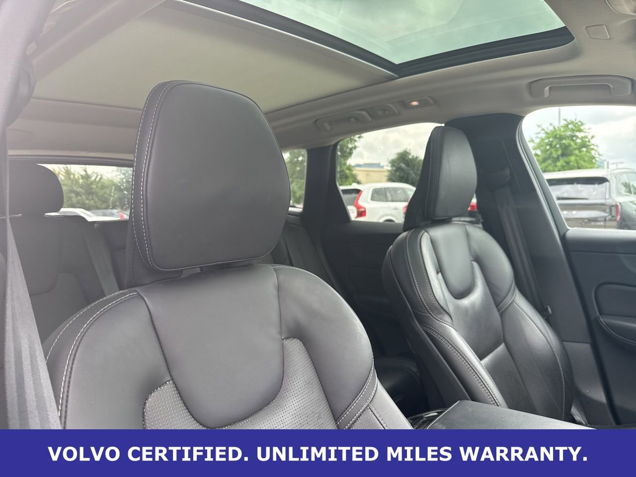 Certified 2023 Volvo XC60 B5 Ultimate image 13