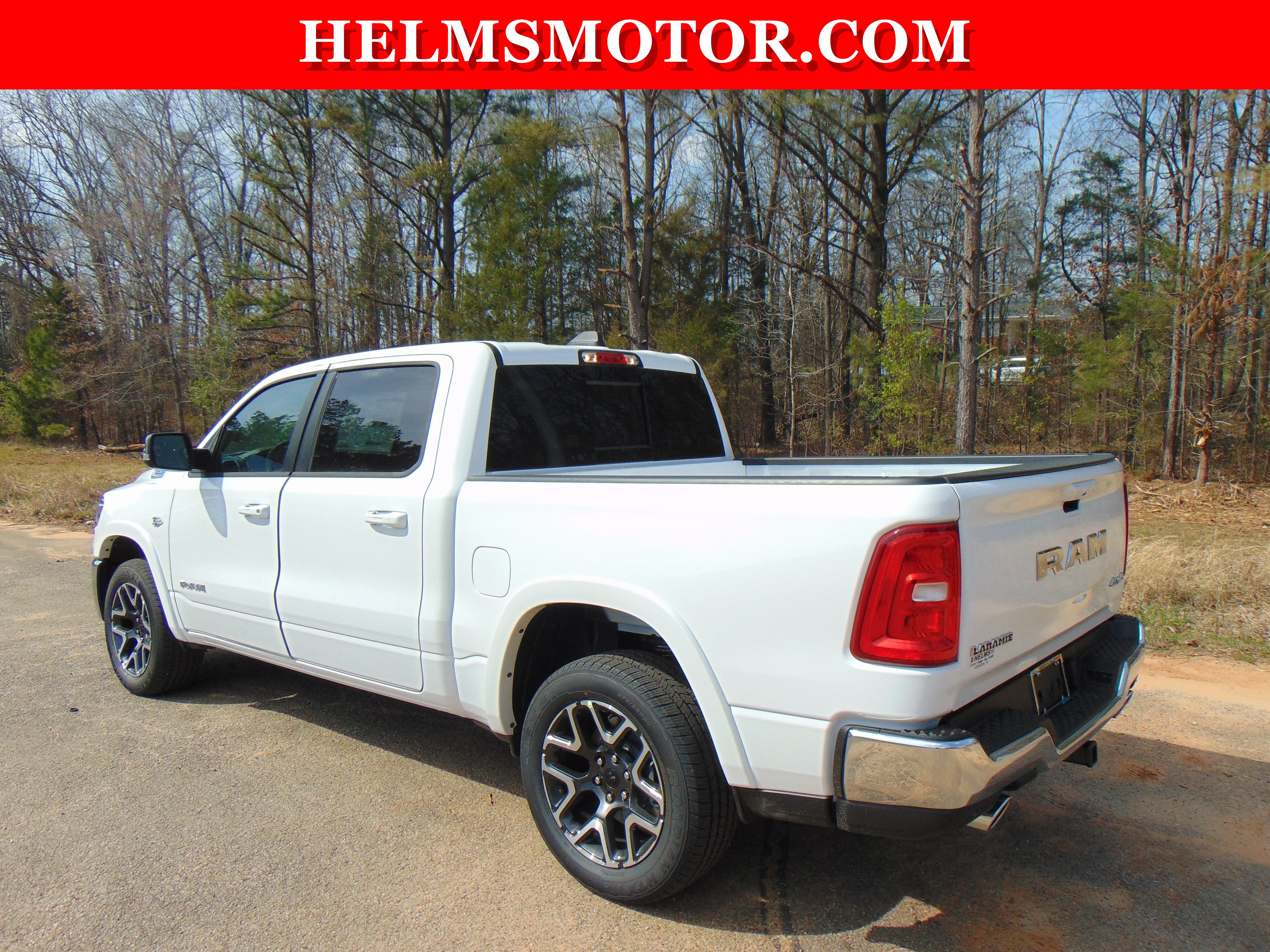 New 2026 RAM 1500 Laramie AWD/4WD image 7