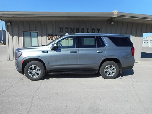 Used 2022 GMC Yukon SLE image 1