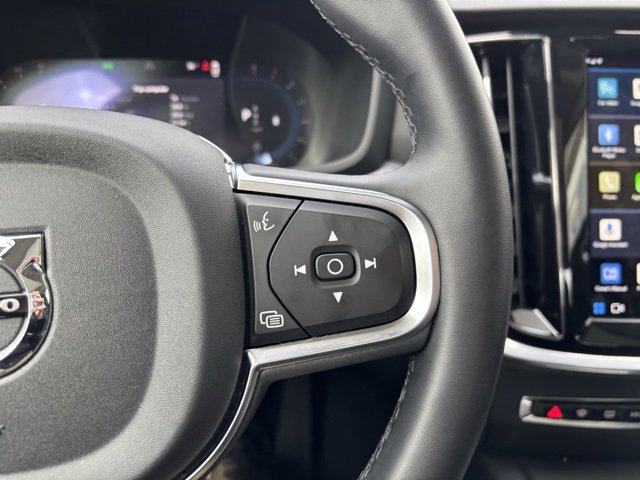 Used 2024 Volvo S60 B5 Core image 16