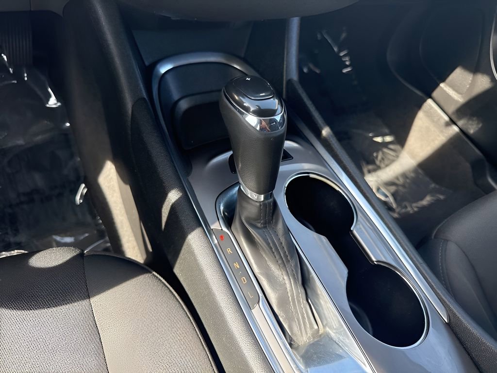 Used 2020 Chevrolet Malibu LT FWD image 17