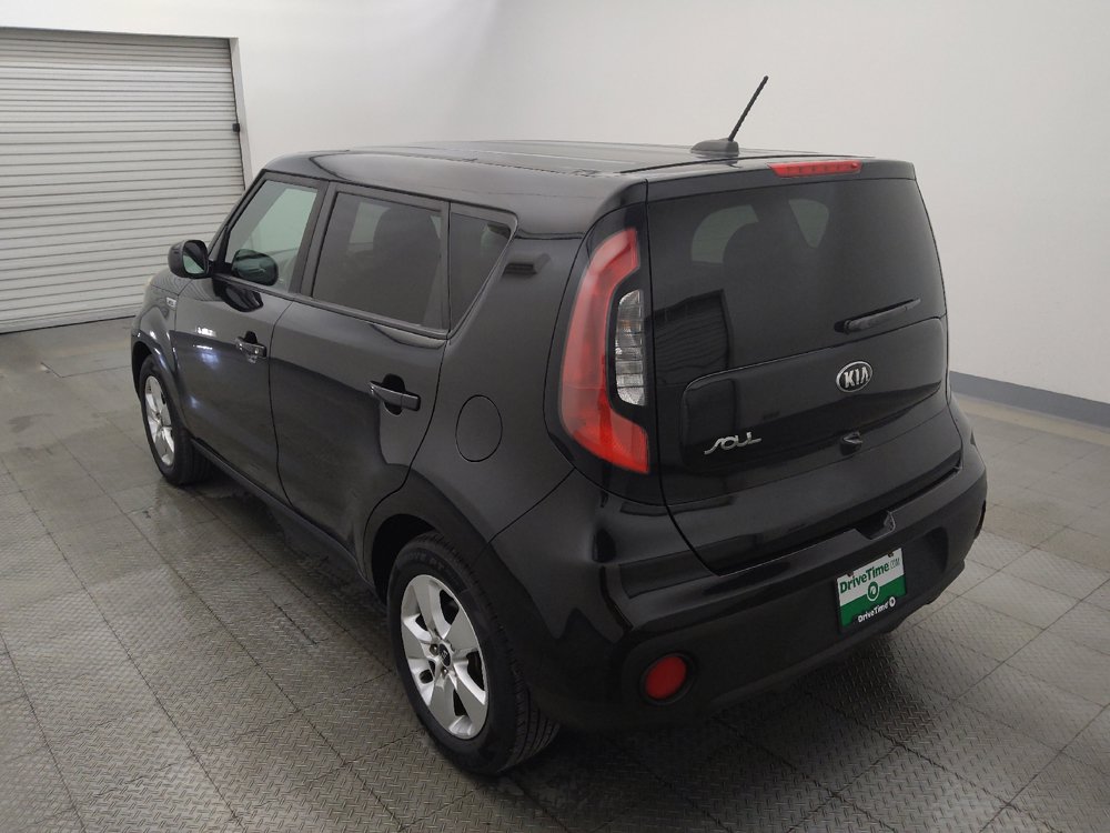 Used 2019 Kia Soul FWD image 5
