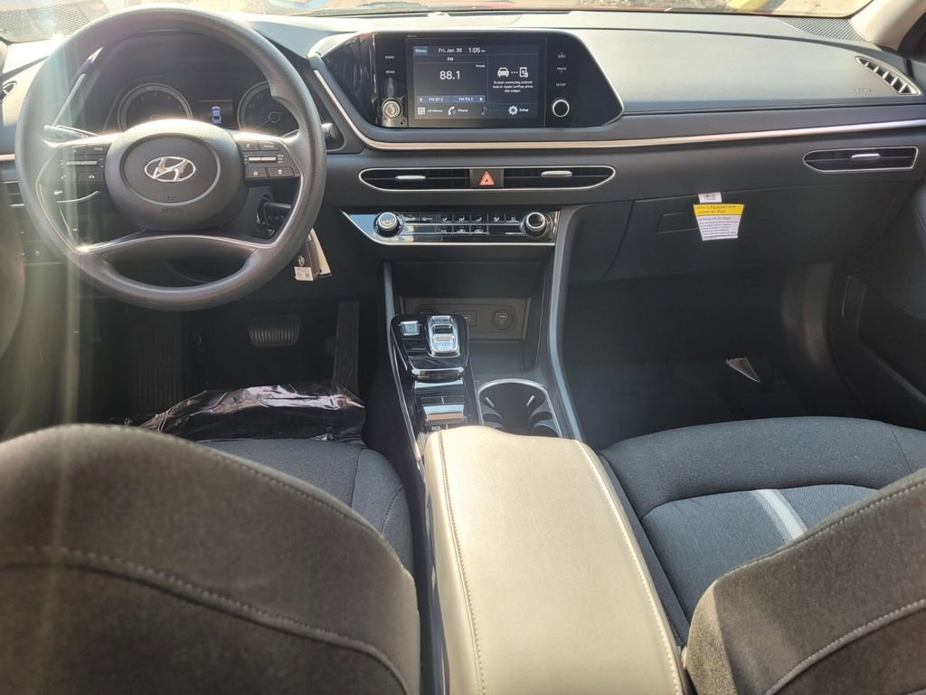 Used 2022 Hyundai Sonata SE w/ Cargo Package image 11