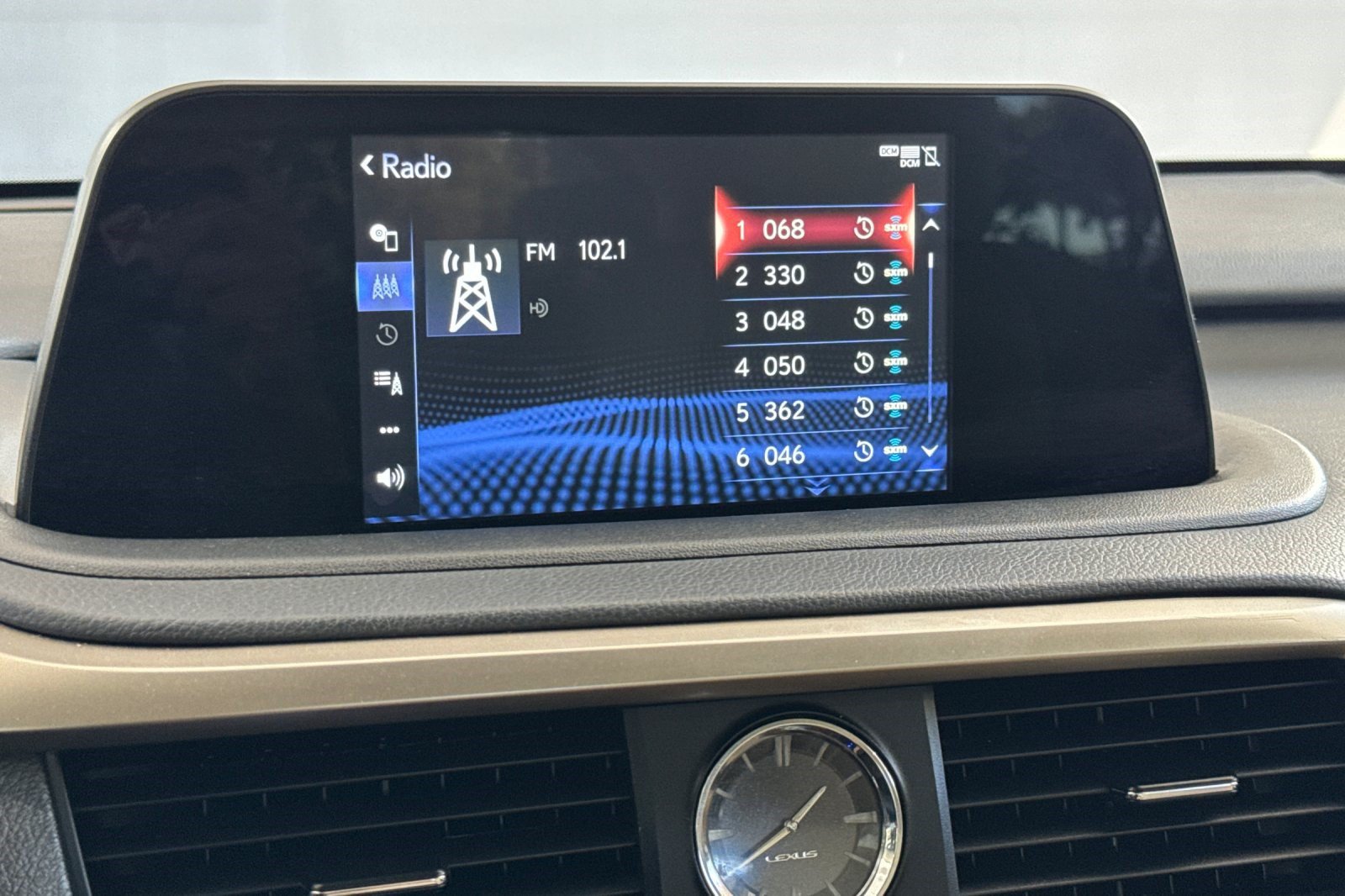 Certified 2022 Lexus RX 350 FWD w/ Premium Package image 24