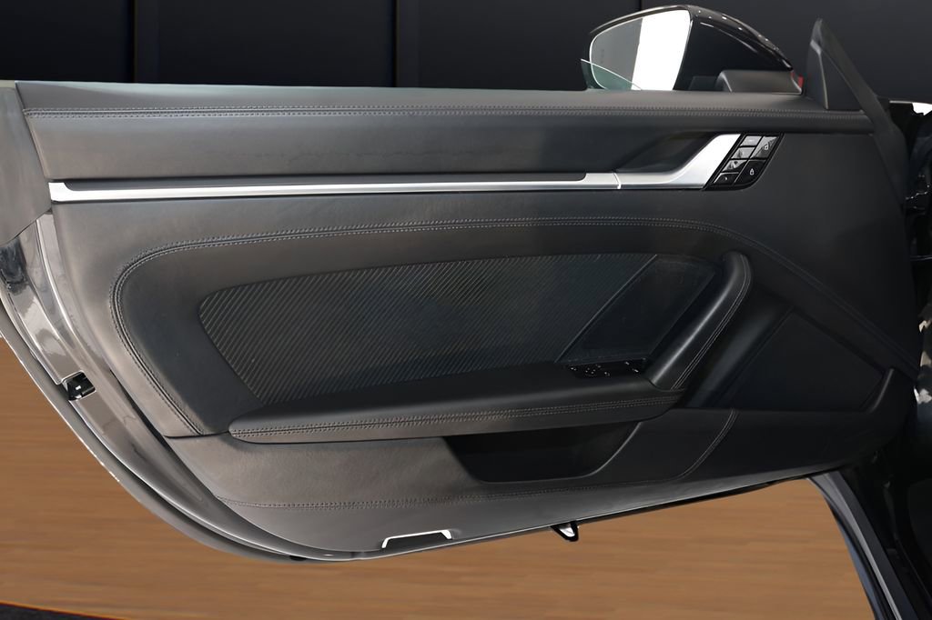 Used 2021 Porsche 911 Targa 4S image 35