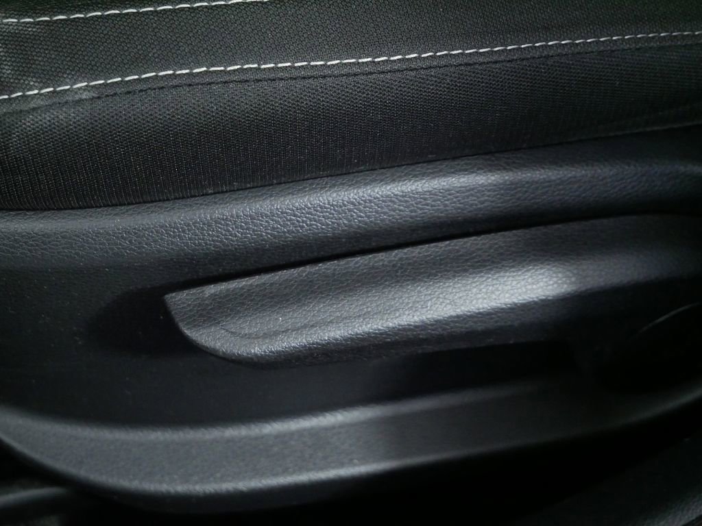 Certified 2023 Kia Forte LXS w/ LXS Technology Package FWD image 23