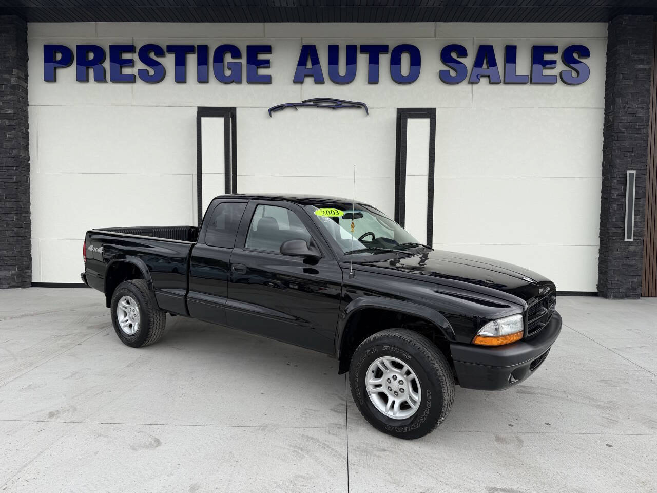 Used 2003 Dodge Dakota Sport