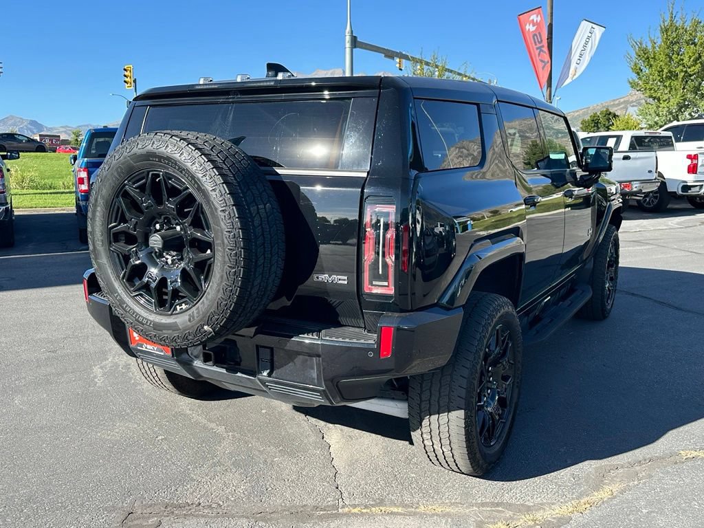 Certified 2024 GMC Hummer EV 2X w/ LPO, Illumination Package AWD/4WD image 15