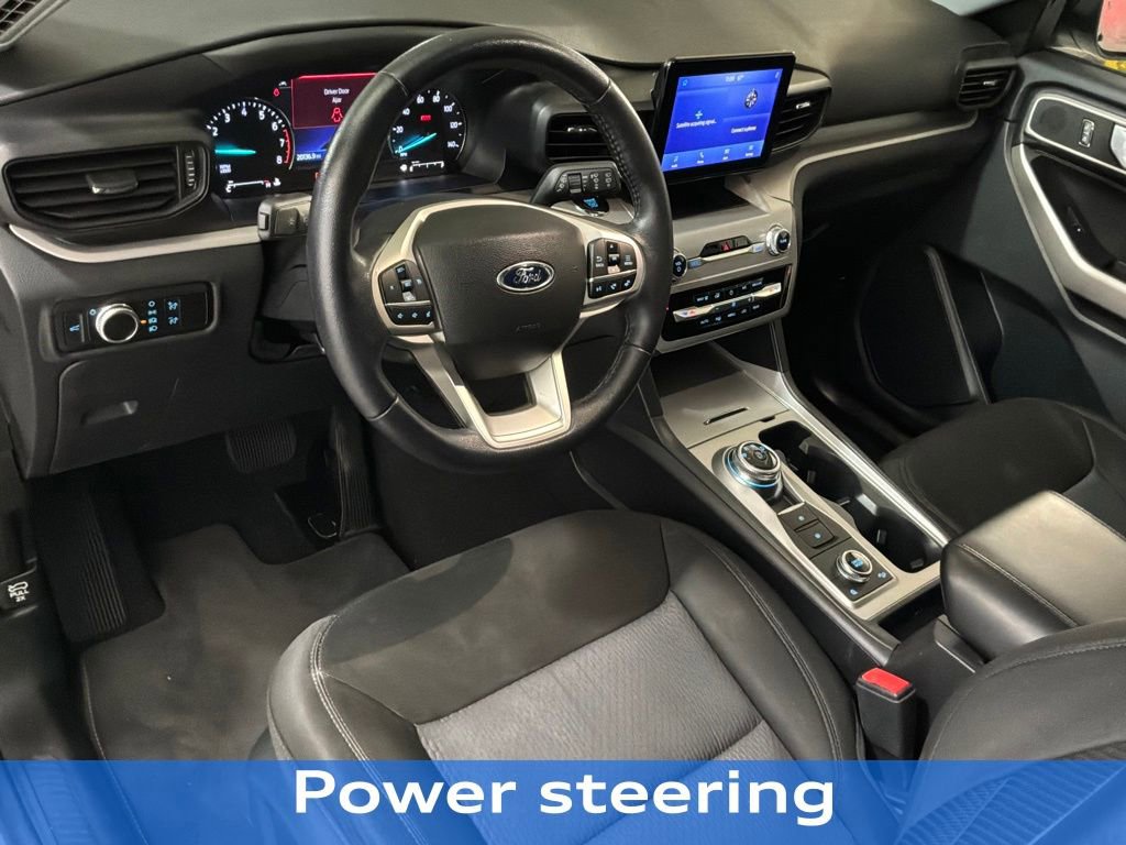 Used 2023 Ford Explorer XLT image 15