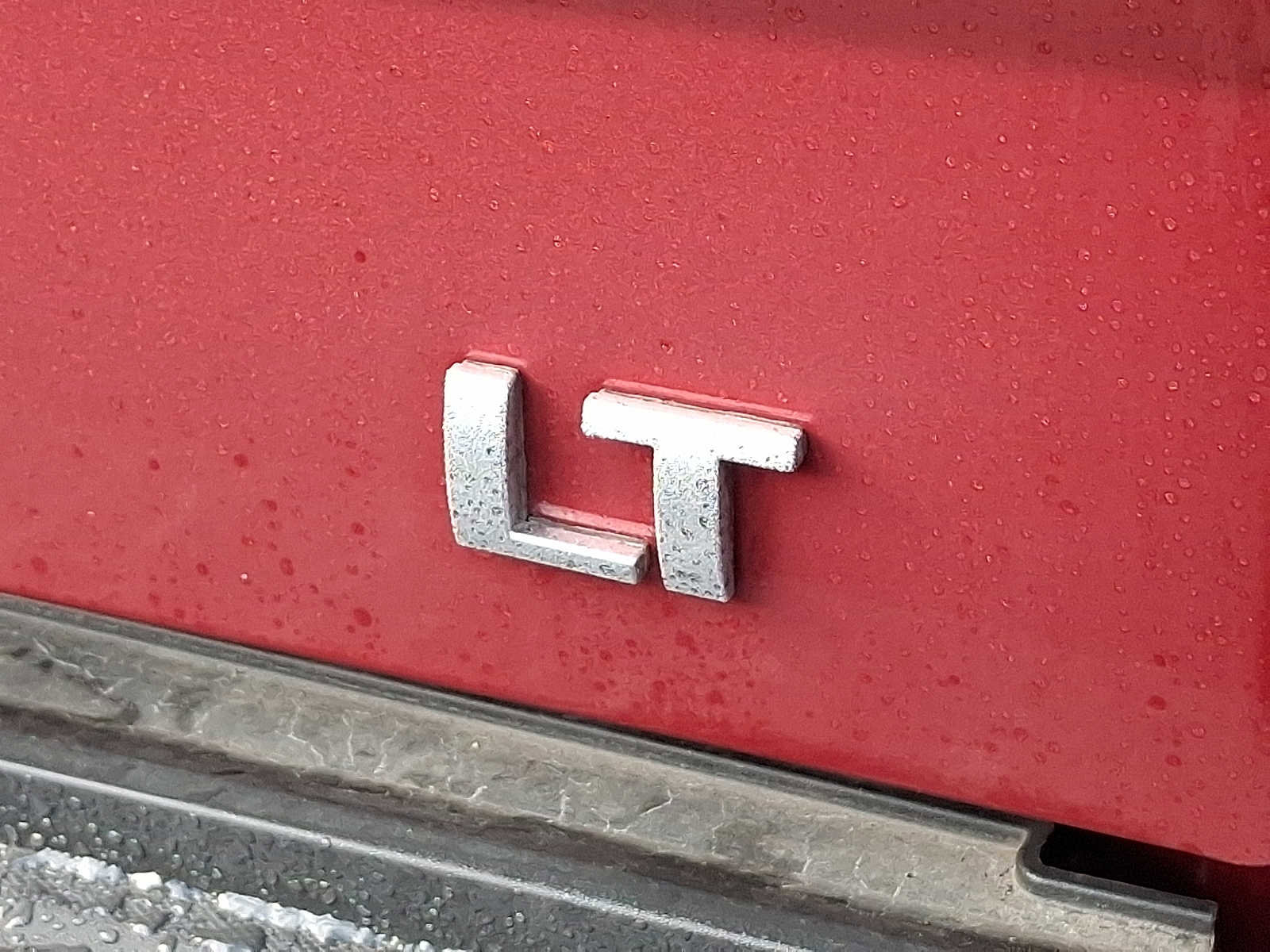 Used 2018 Chevrolet Silverado 1500 LT w/ Max Trailering Package image 23