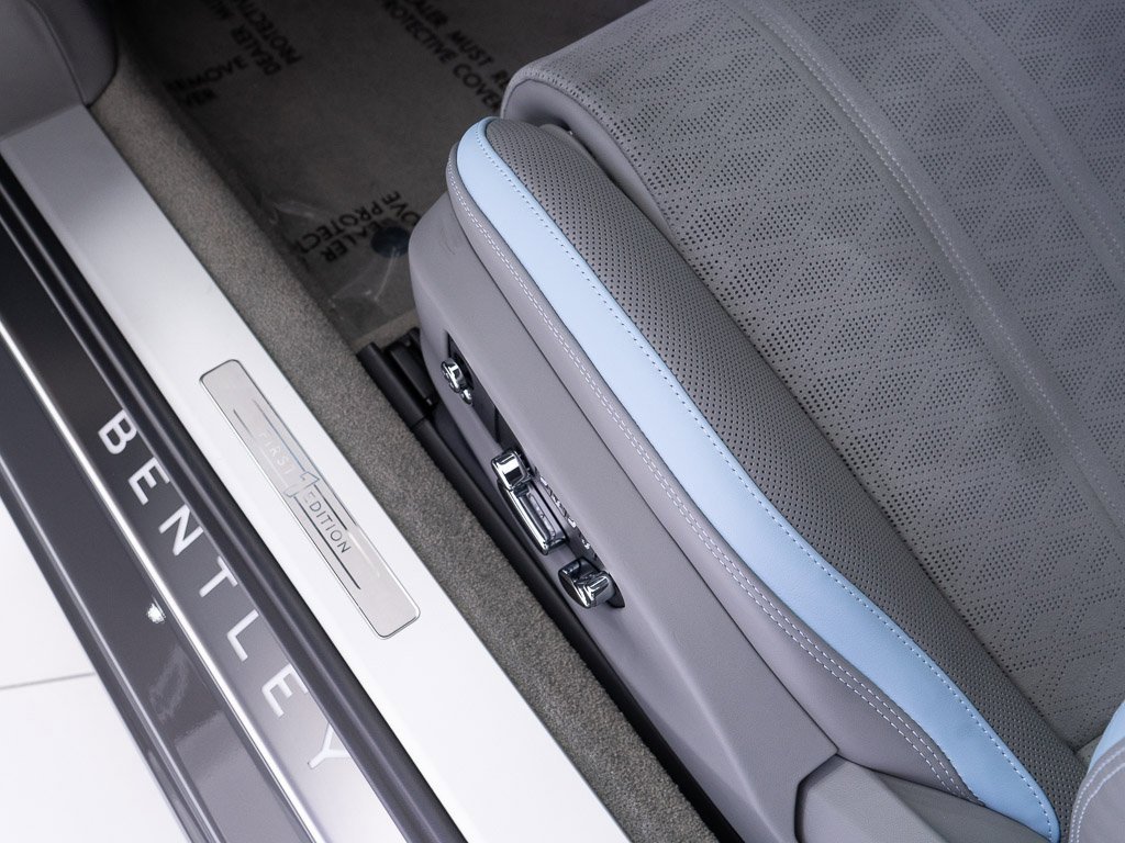 Used 2025 Bentley Continental GT Speed image 12