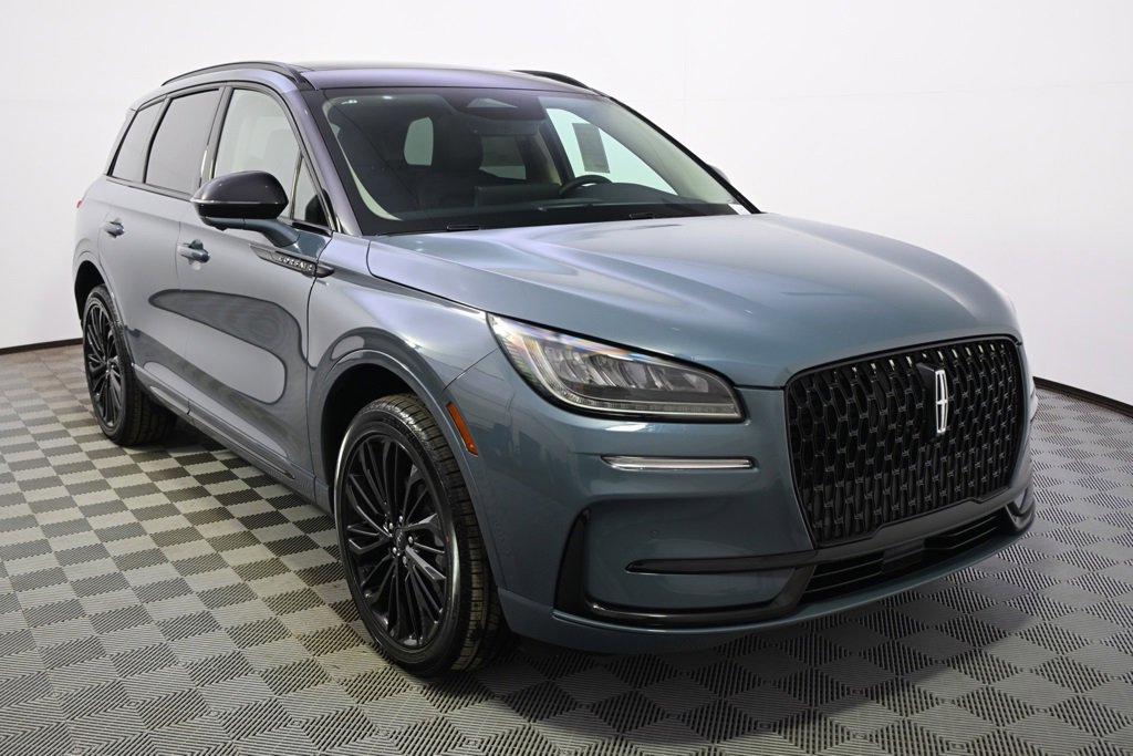 New 2026 Lincoln Corsair Premiere image 8