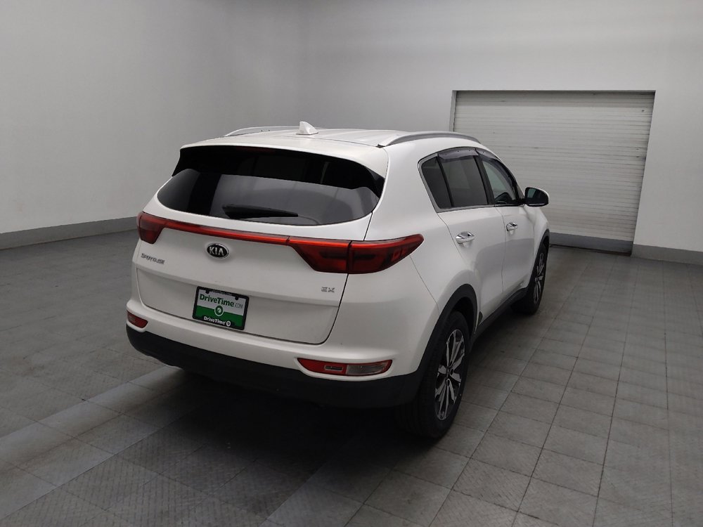 Used 2017 Kia Sportage EX image 9