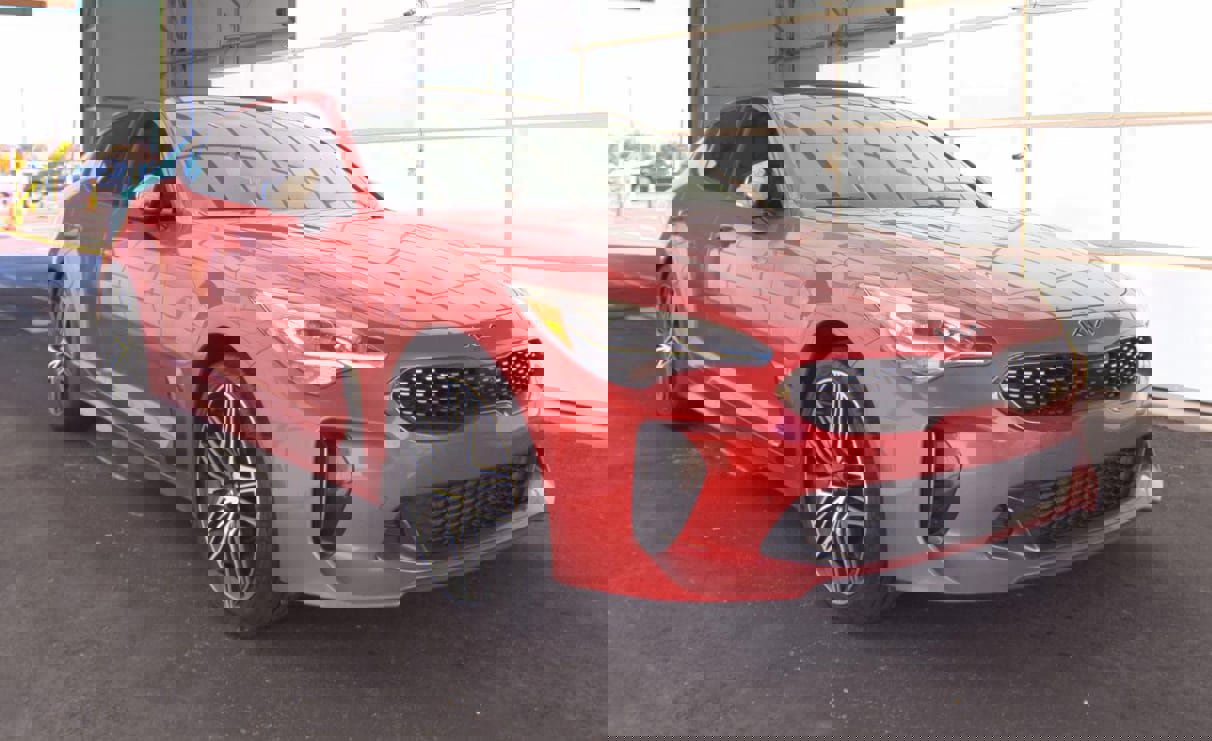 Used 2022 Kia Stinger GT2 image 11