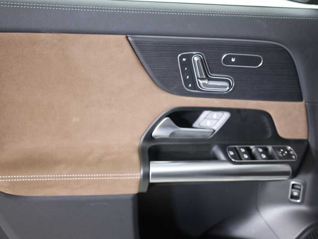 Used 2026 Mercedes-Benz GLA 250 4MATIC image 9