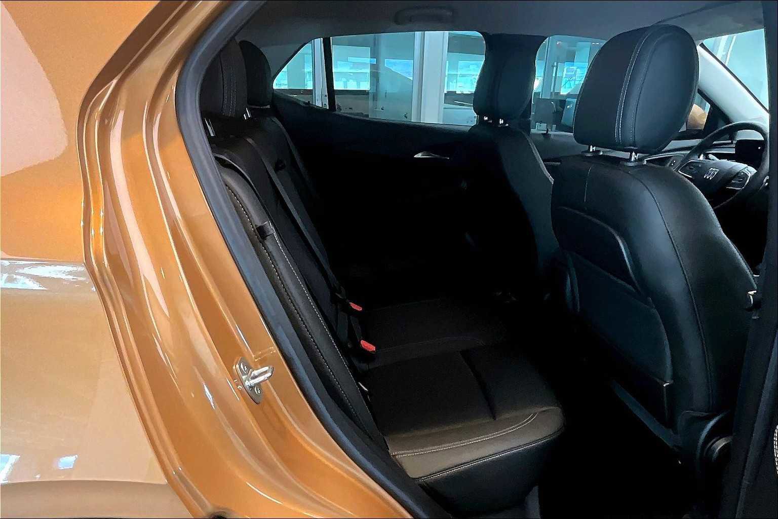 Used 2024 Buick Encore GX Sport Touring w/ Comfort Package image 18