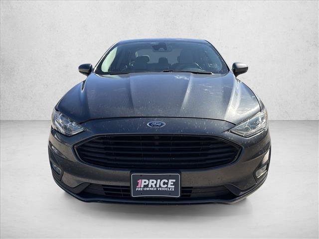 Used 2020 Ford Fusion SE w/ Equipment Group 151A FWD image 12