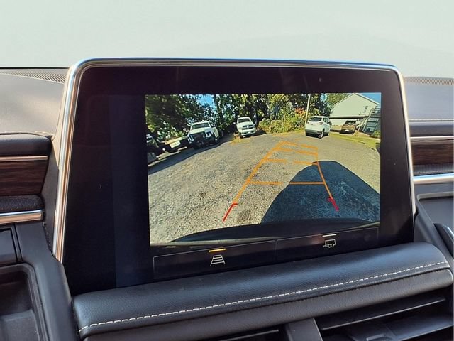 Used 2022 Chevrolet Tahoe Premier AWD/4WD image 9
