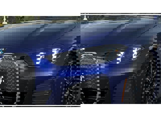 New 2025 BMW i4 xDrive40i image 6