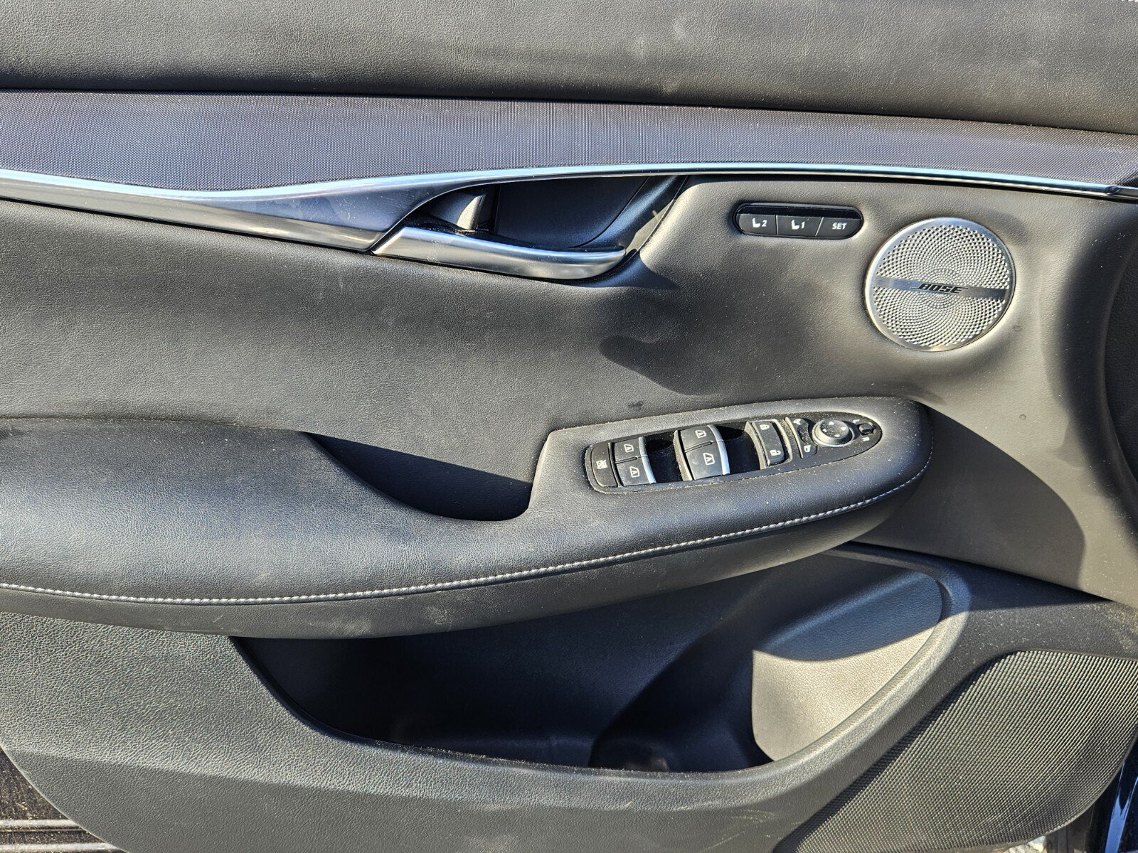 Used 2023 INFINITI QX50 Luxe FWD image 15