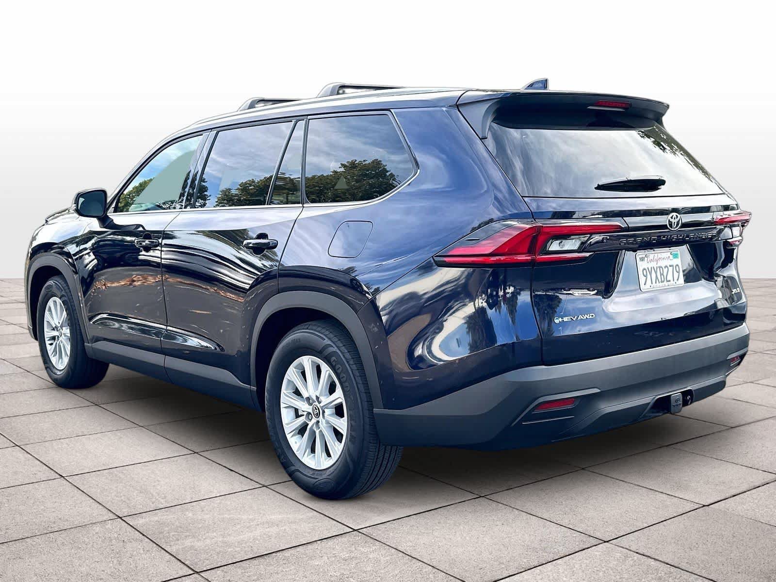 Used 2026 Toyota Grand Highlander AWD Hybrid image 7