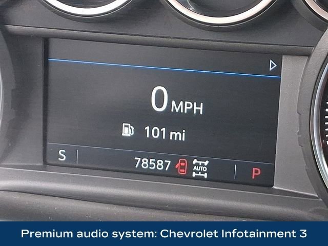 Used 2022 Chevrolet Silverado 1500 LT Trail Boss w/ Bed Protection Package AWD/4WD image 7