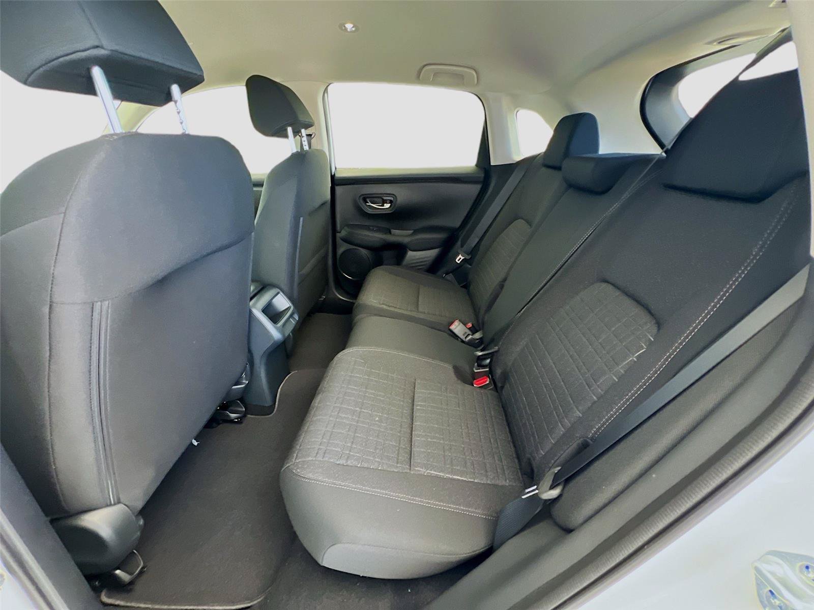 New 2027 Honda HR-V LX image 21
