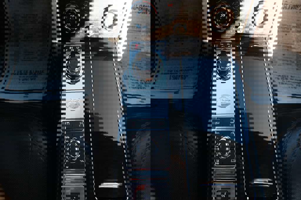 Used 2019 Land Rover Range Rover Autobiography image 39