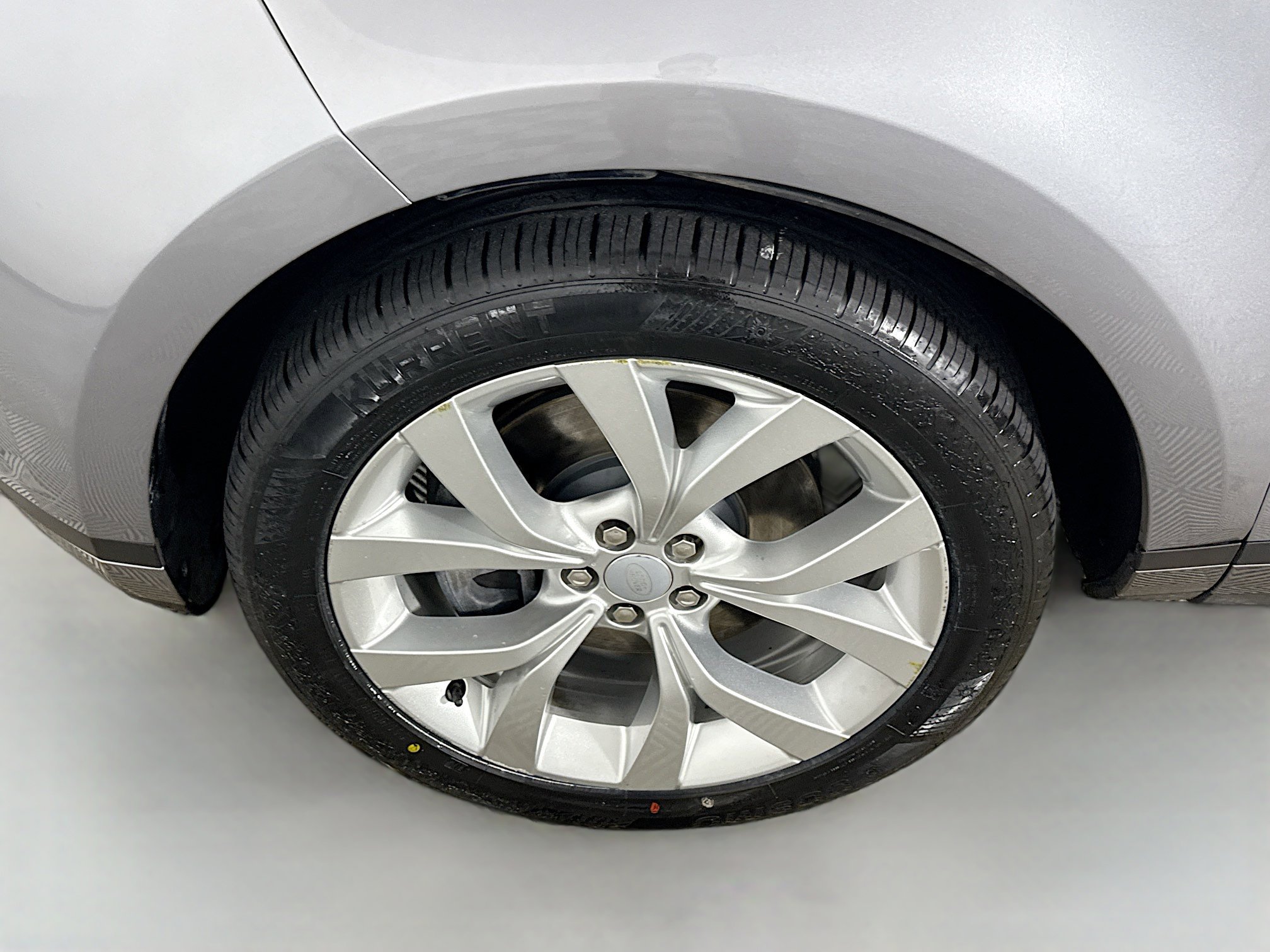 Used 2022 Land Rover Range Rover Evoque SE image 38