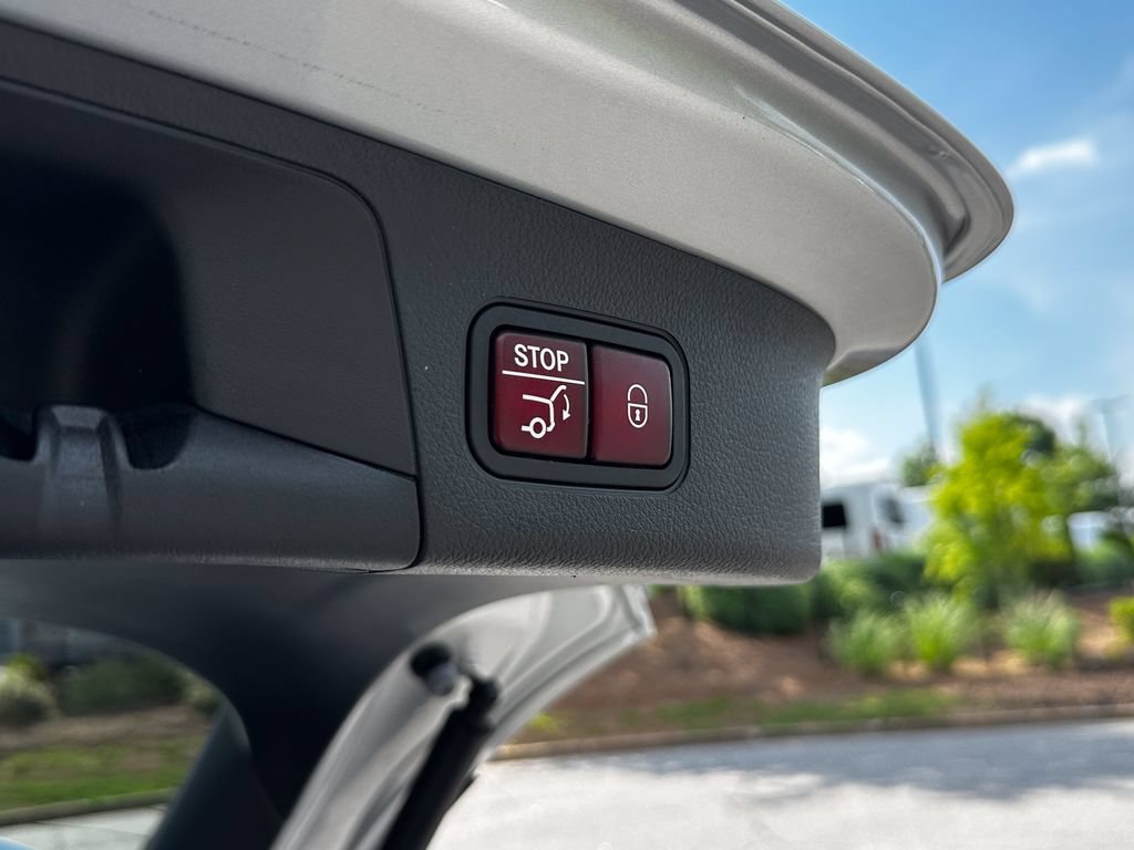 Certified 2022 Mercedes-Benz GLA 250 image 22