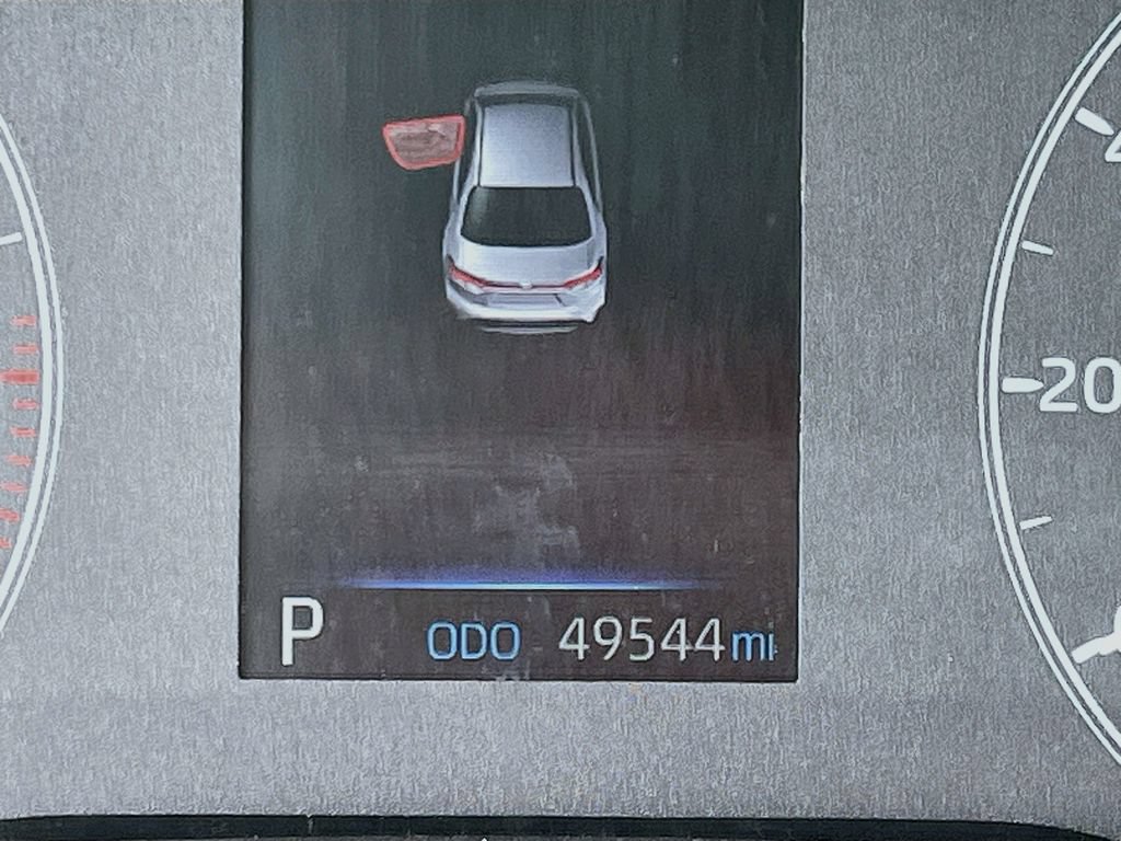 Used 2024 Toyota Corolla LE FWD image 12