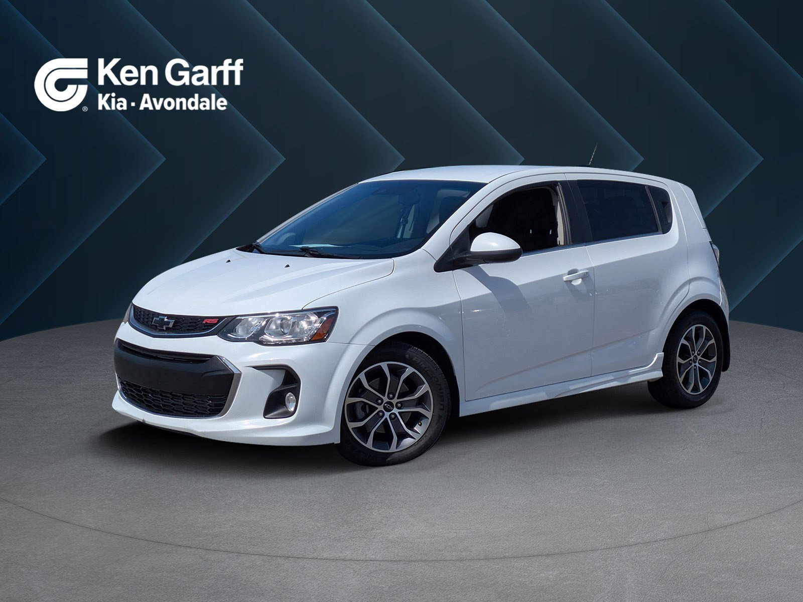 Used 2019 Chevrolet Sonic LT w/ Convenience Package FWD image 1