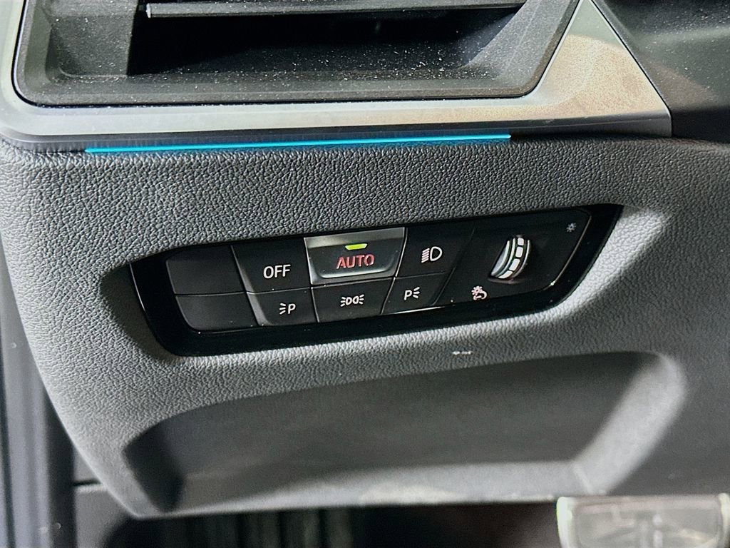 Certified 2024 BMW 330i xDrive Sedan w/ M Sport Package image 14