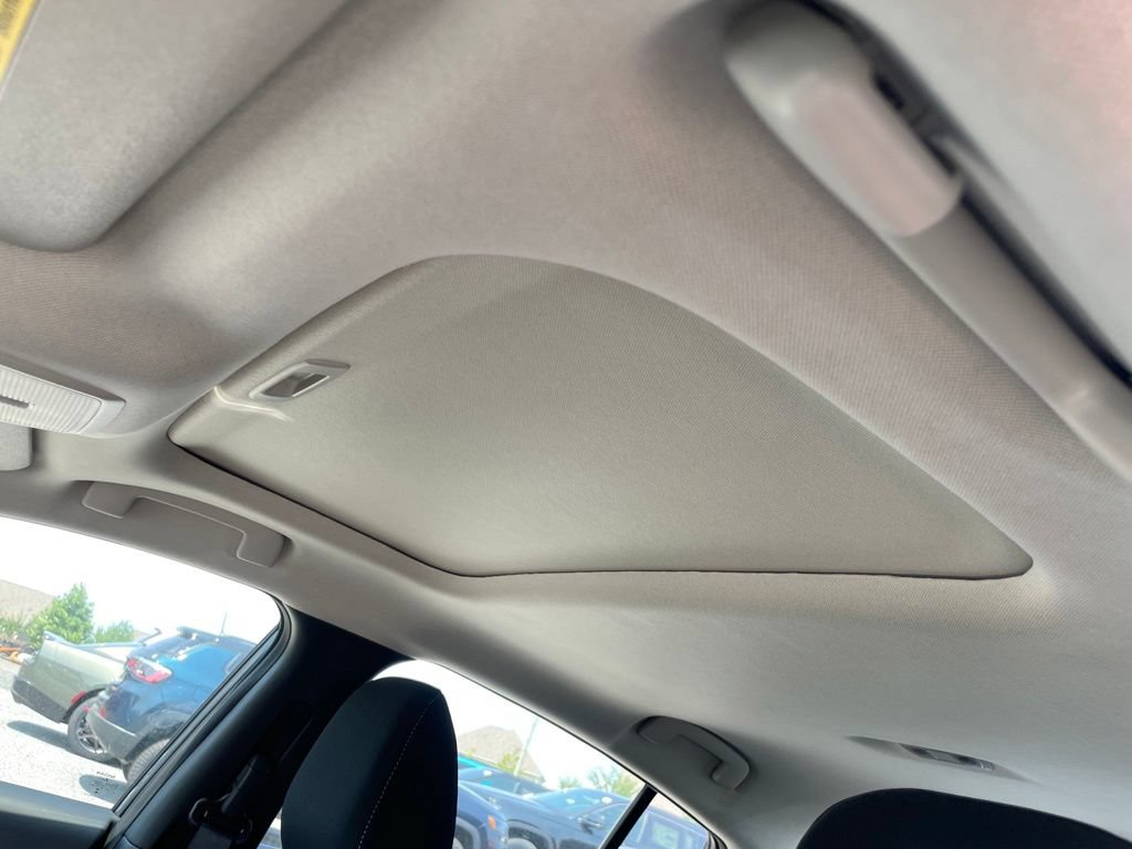 New 2026 Nissan Sentra SV w/ SV Convenience Package FWD image 7