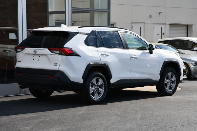 Used 2025 Toyota RAV4 XLE AWD/4WD image 7