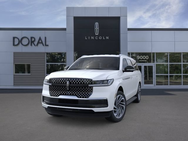 New 2026 Lincoln Navigator L Premier AWD/4WD image 2