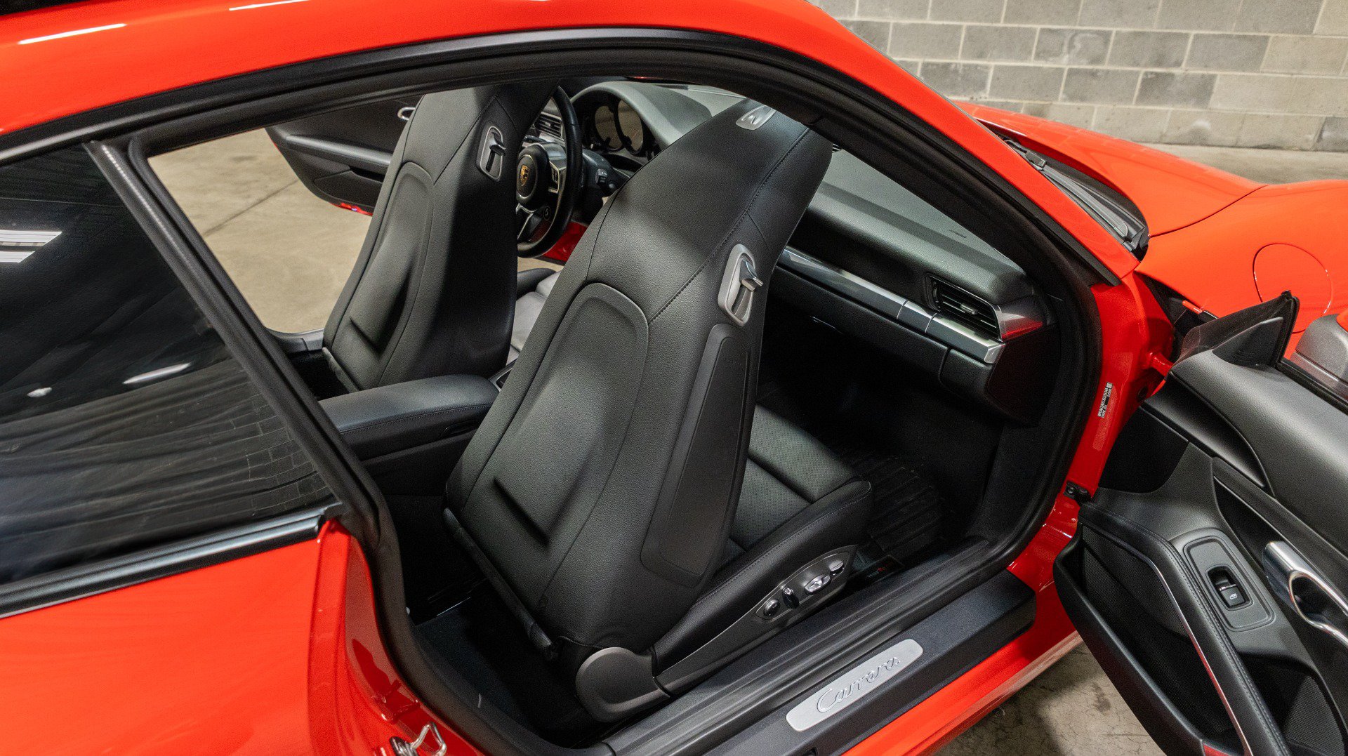 Used 2018 Porsche 911 Carrera RWD image 63