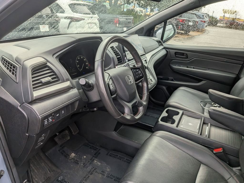 Used 2025 Honda Odyssey Sport-L image 15