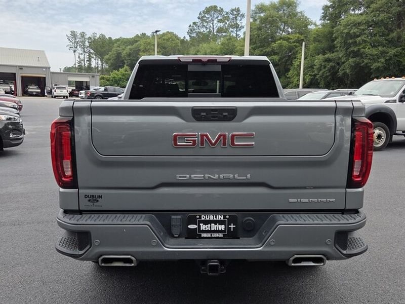 Used 2023 GMC Sierra 1500 Denali AWD/4WD image 13