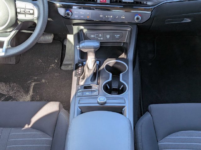 Used 2026 Kia K5 LXS FWD image 17