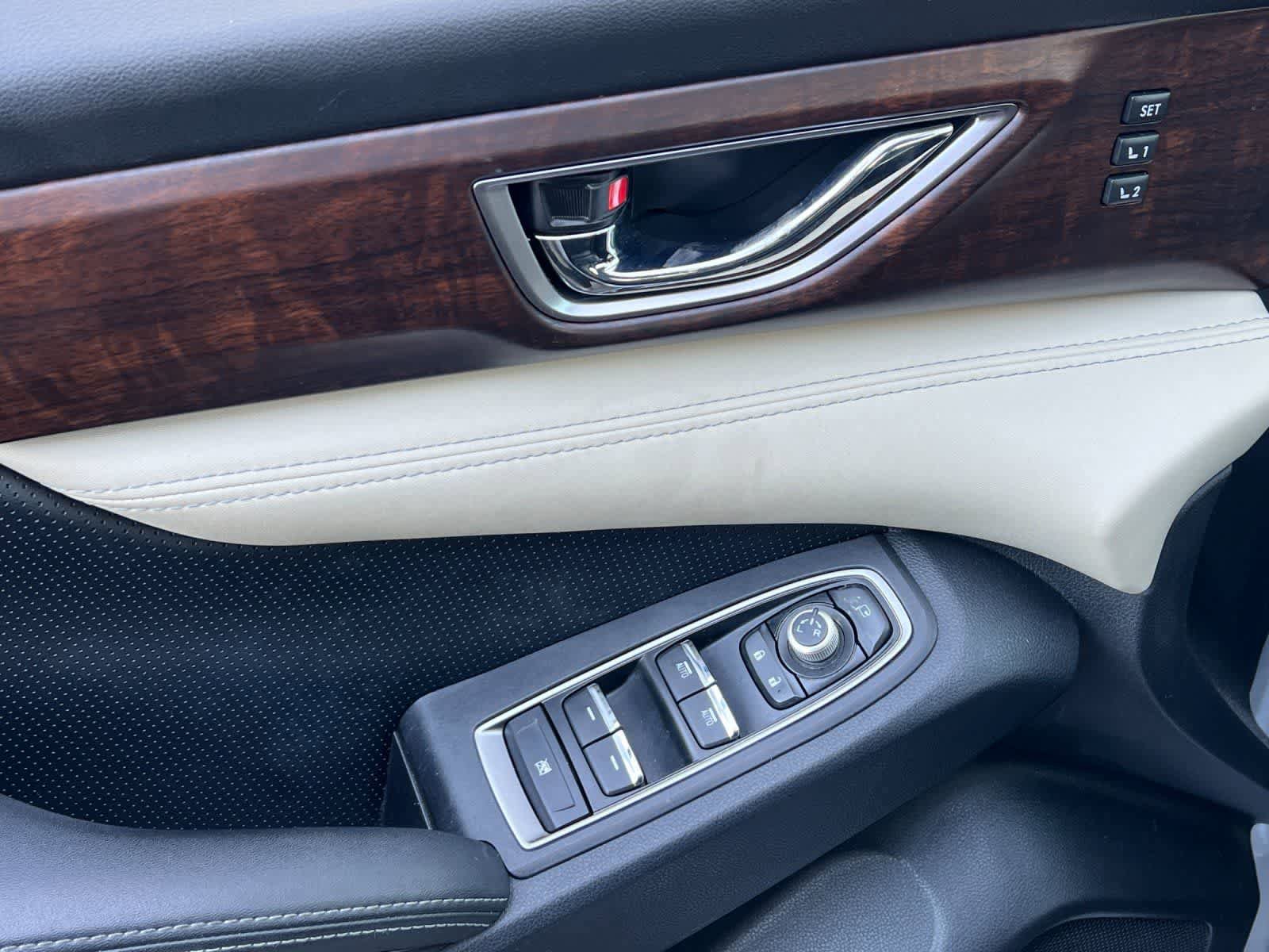 Used 2022 Subaru Ascent Touring w/ Popular Package #2A image 13
