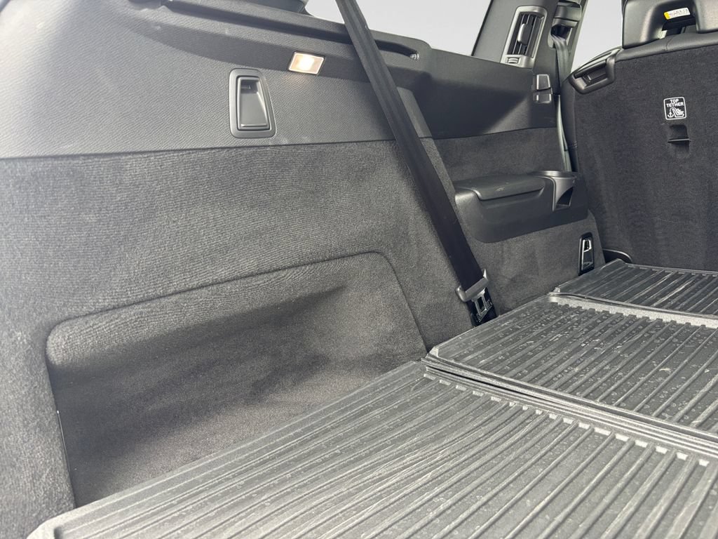 Used 2023 Volvo XC90 B6 Plus w/ Protection Package Premier AWD/4WD image 46