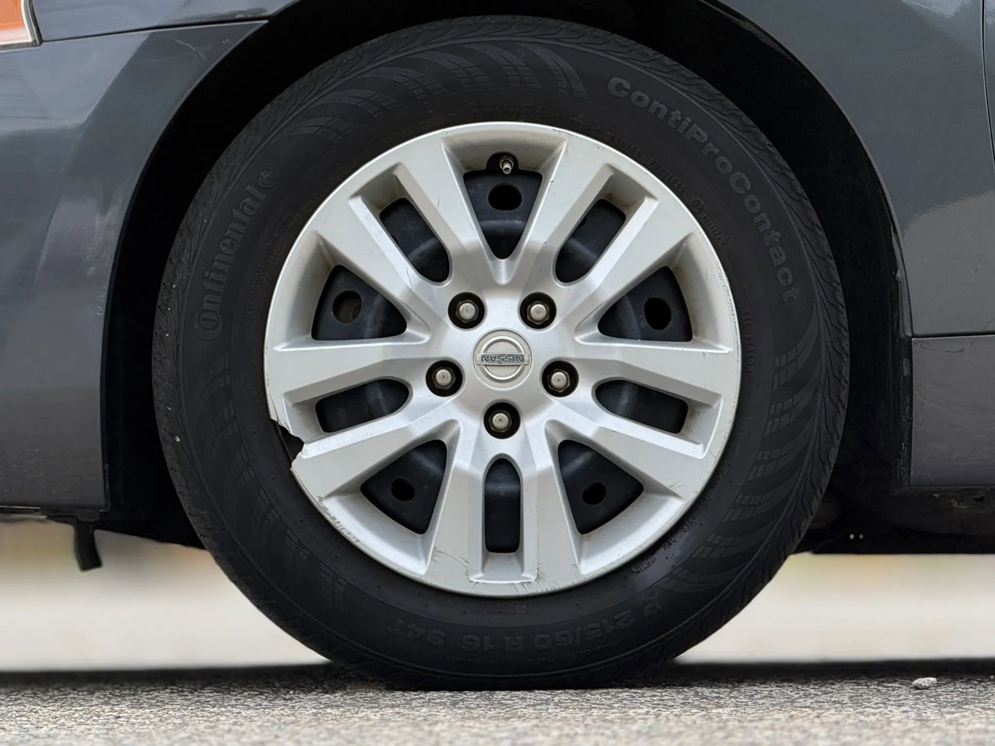 Used 2013 Nissan Altima 2.5 S FWD image 30