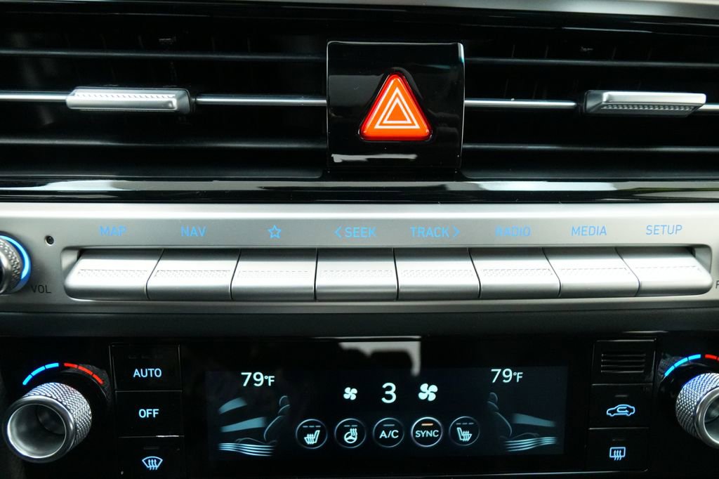 New 2026 Genesis G70 2.5T image 33