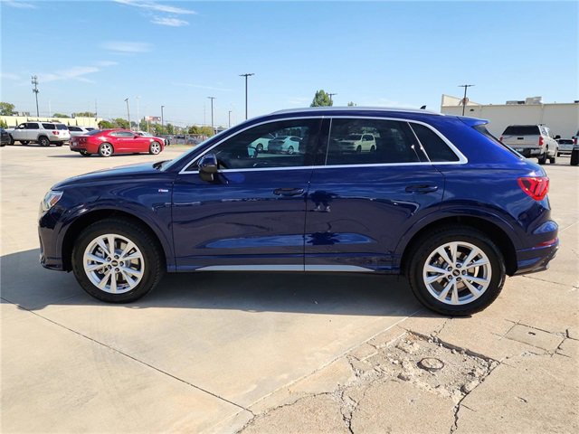 Certified 2025 Audi Q3 2.0T Premium image 4