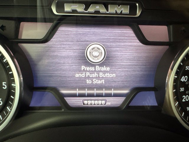 Used 2022 RAM 1500 Laramie AWD/4WD image 33