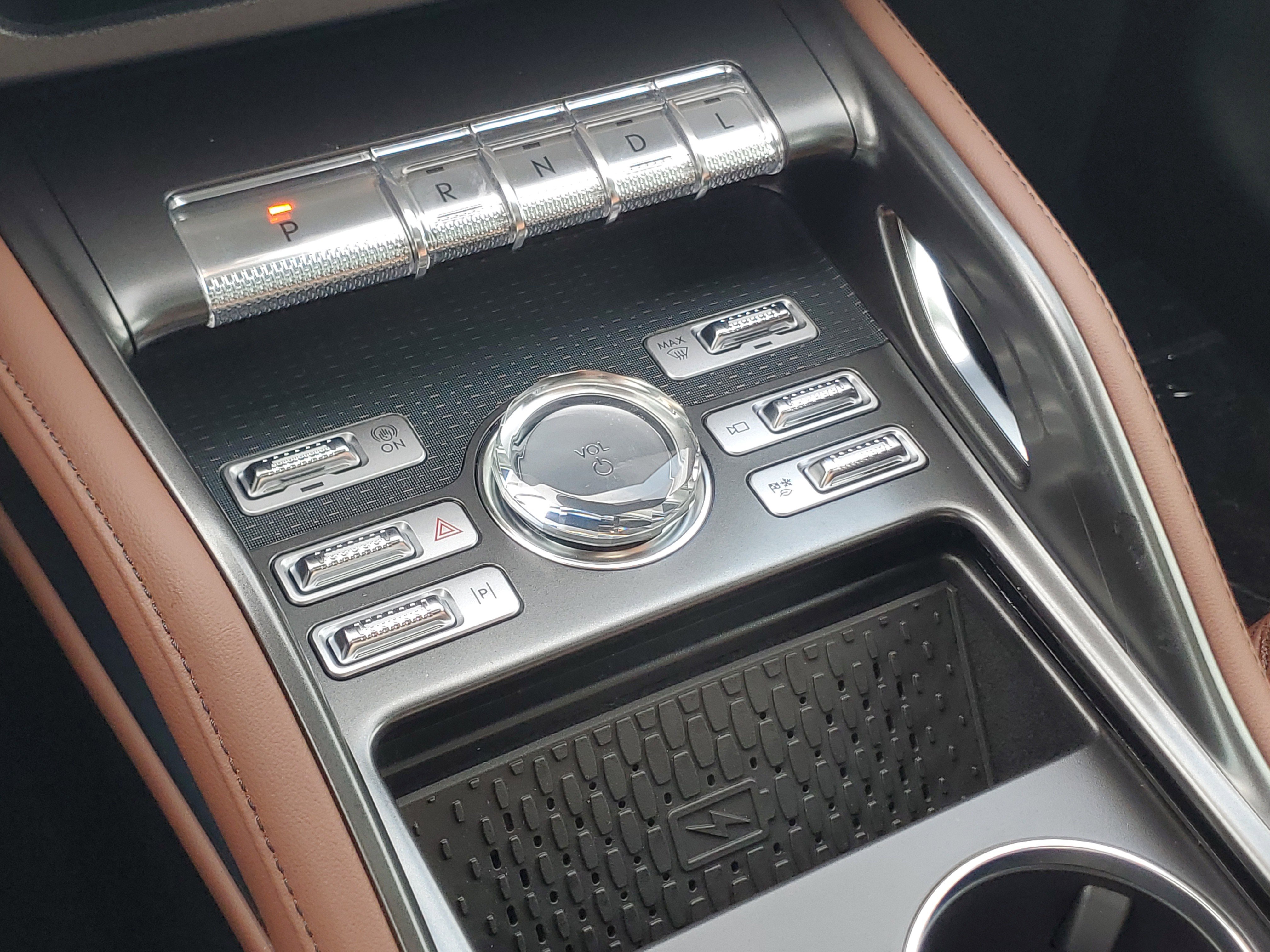 New 2026 Lincoln Nautilus Reserve w/ Jet Appearance Package AWD/4WD image 25