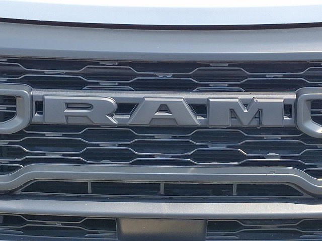 New 2023 RAM ProMaster 3500 w/ Black Appearance Package FWD image 10