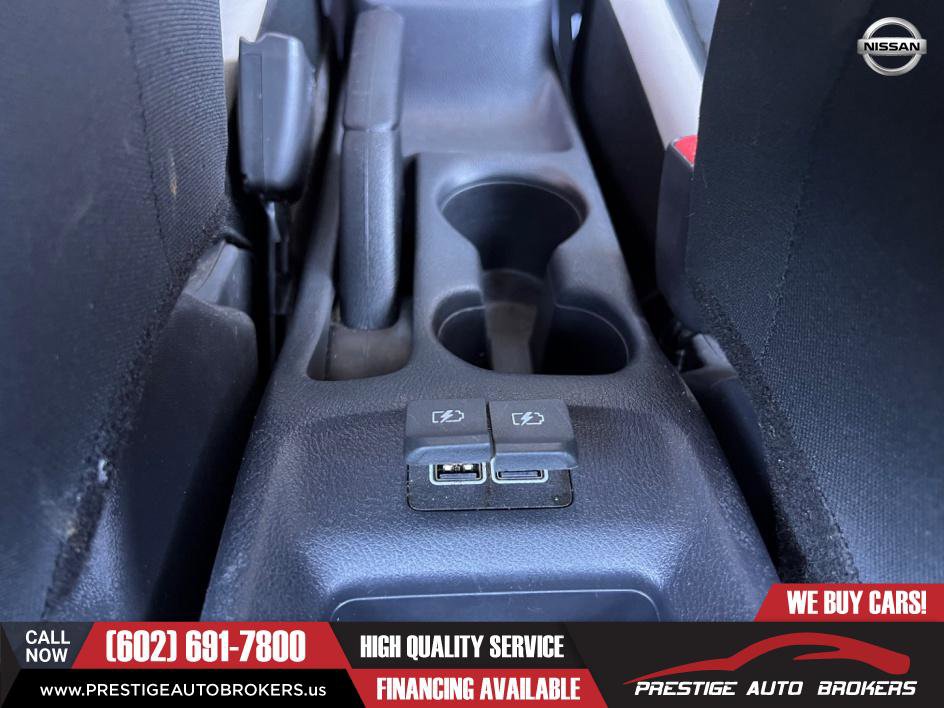 Used 2021 Nissan Versa SV image 42